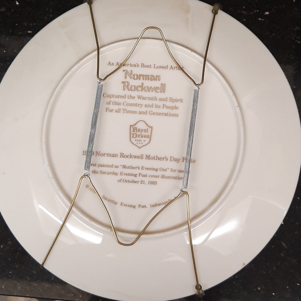 Decorative Plate - Picture 2 of 2